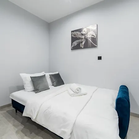 Апартаменты Nowowiejskiego Old Town By Bookinghost *