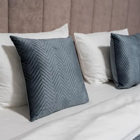 Nowowiejskiego Old Town By Bookinghost Poznań