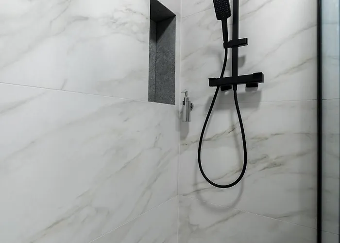 Nowowiejskiego Old Town By Bookinghost